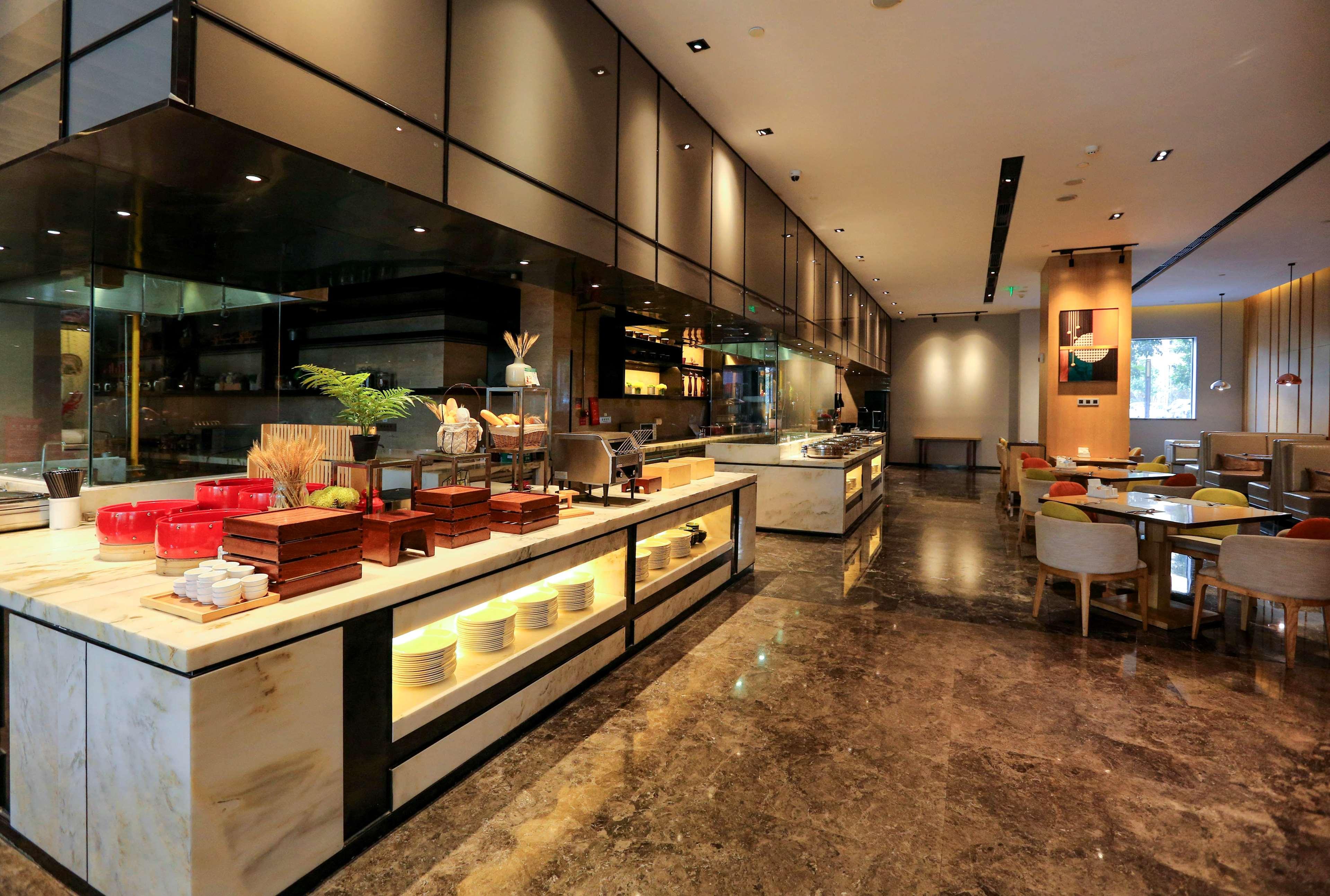 Hilton Garden Inn Foshan Exterior foto